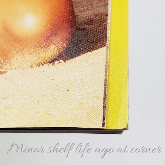 Sports Illustrated Swimsuit Issue Magazine 2011 Kate Upton Unread - Picture 8 of 8